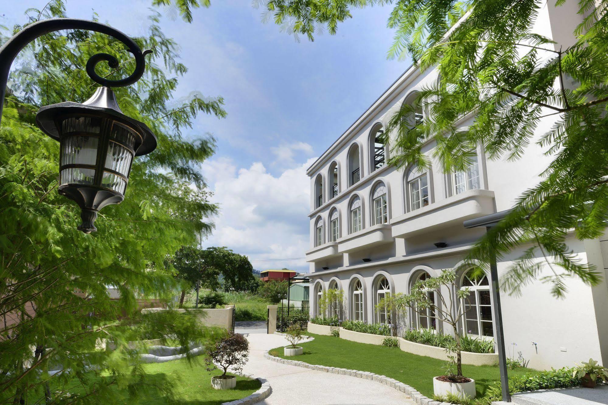 Caffir Garden Hotel Джиджи Екстериор снимка
